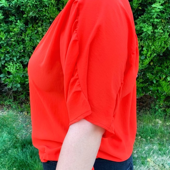 Slight weight orange blouse size M - Picture 5 of 5